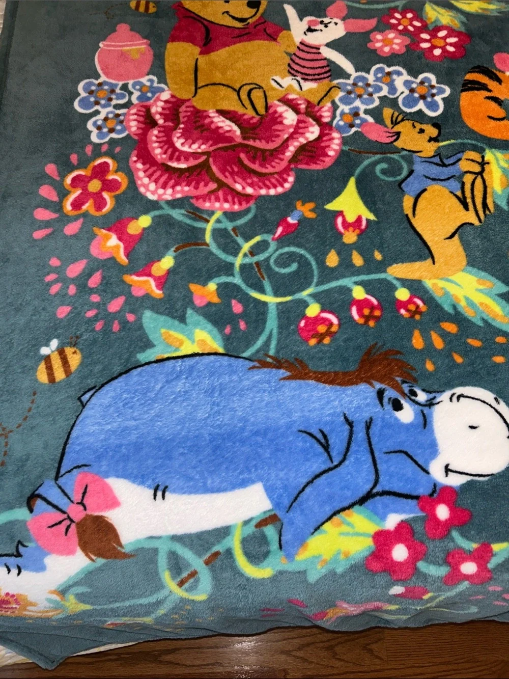 Vera Bradley Teal Floral Winnie the Pooh Throw Blanket 80”x50”